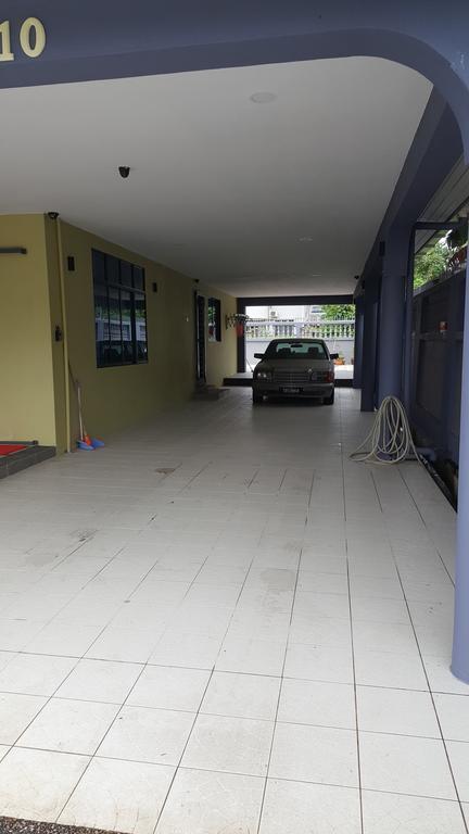 Ellis Lot 310 Villa Kuching Exteriör bild